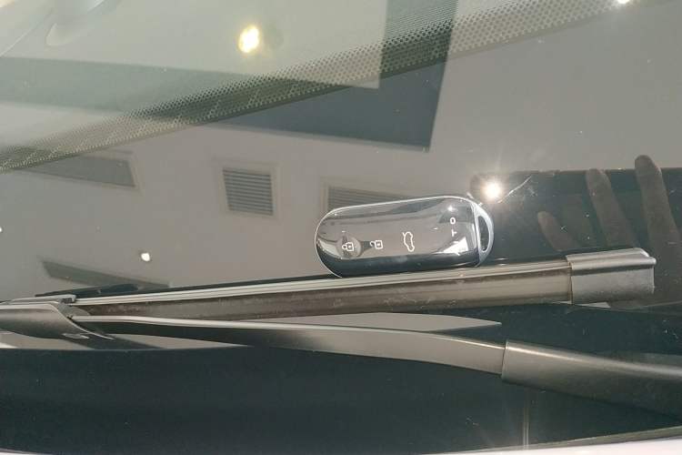 Used Hima AITO M5 2024 Extended-Range Max Rear-Wheel Drive Advanced Intelligent Driving Version
