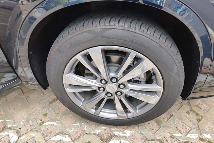 Used Cadillac XT6 2021 28T Six-Seater Four-Wheel-Drive Luxury Version
