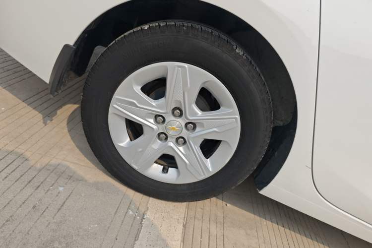 Used Chevrolet Cavalier 2019 320 Automatic Enjoyment with Sunroof
