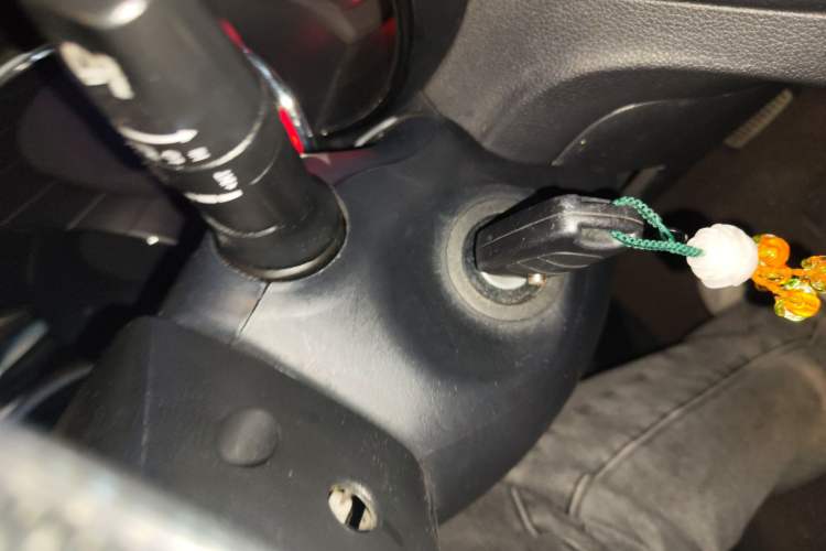 Used Kia K2 2012 Sedan 1.4L Automatic GLS Commemorative Edition
