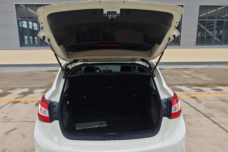 Used Nissan Tiida 2021 1.6L CVT Smart Drive Edition Trunk