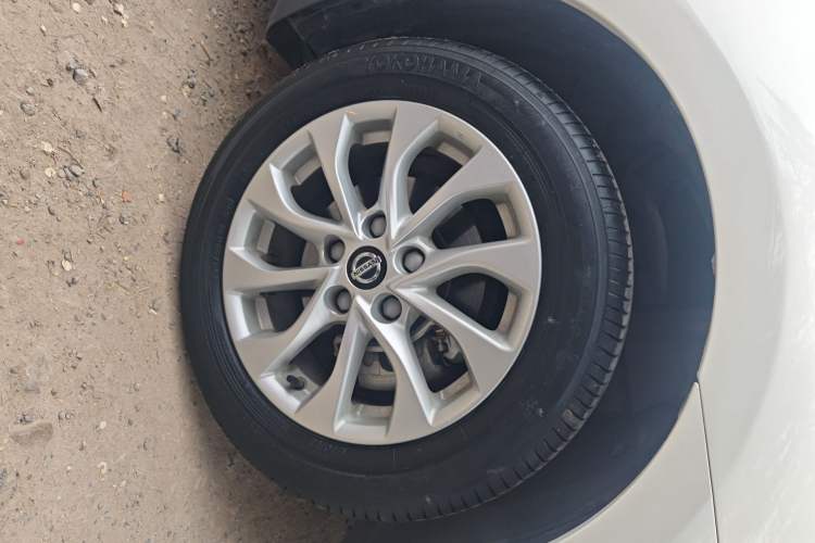 Used Nissan Sylphy 2022 Classic 1.6XL CVT Luxury Edition Right Front Wheel Hub