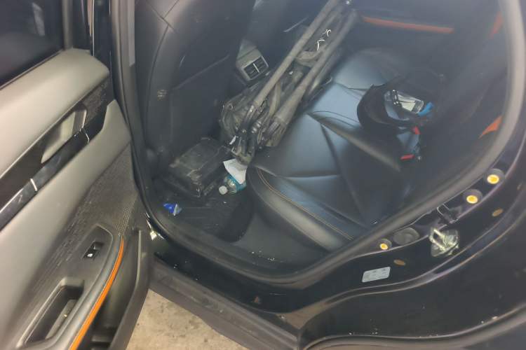 Used CHANGAN UNI-V 2022 1.5T Prestige Version Left Rear Seat