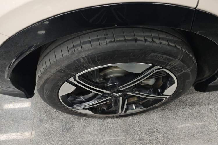 Used VOYAH COURAGE 2024 Ultra-Long Range Smart Enjoyment Version
