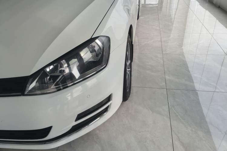 Used Volkswagen Golf 2017 230TSI Automatic Luxury Million-Vehicle Commemorative Edition