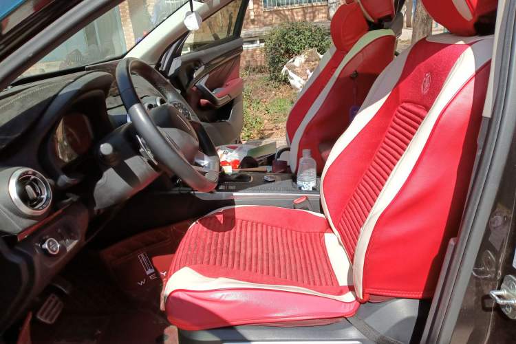 Used Wey VV7 2017 2.0T Flagship Model
