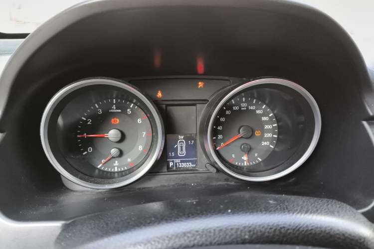 Used Haval H6 2015 Sport Edition 1.5T Automatic Two-Wheel Drive Luxury Model
