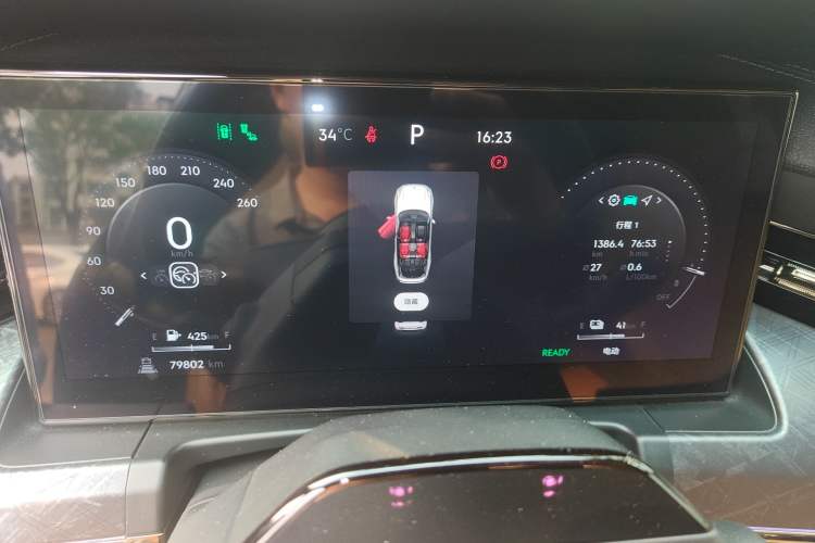 Used Lynk & Co 09 EM-P 2021 2.0T PHEV Halo Six-Seater
