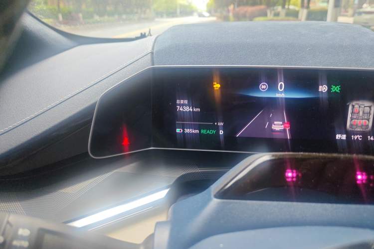 Used Zeekr 001 2021 Ultra-Long Range Dual-Motor YOU Version Odometer Close Up