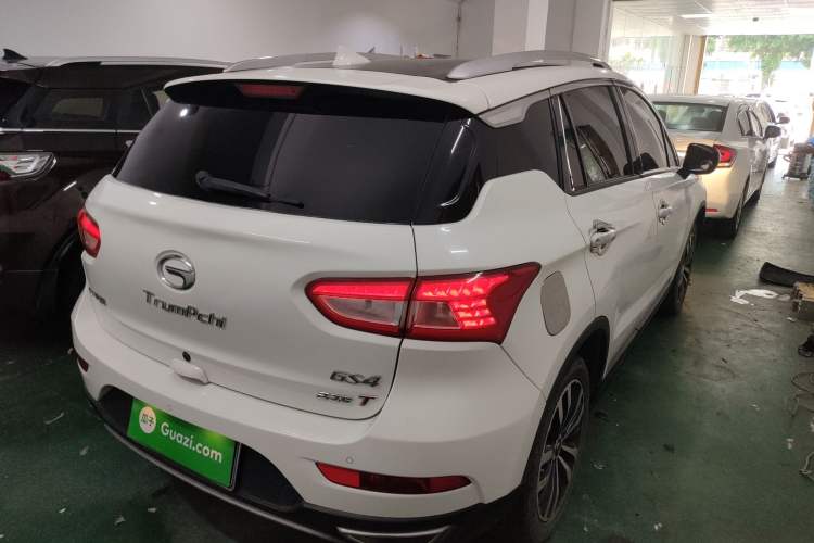 Used GAC Trumpchi GS4 2017 235T Automatic Two-Wheel Drive Luxury Smart Connectivity Version