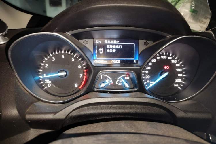 Used Ford Kuga 2017 EcoBoost 180 Two-Wheel-Drive Luxury Wing Edition