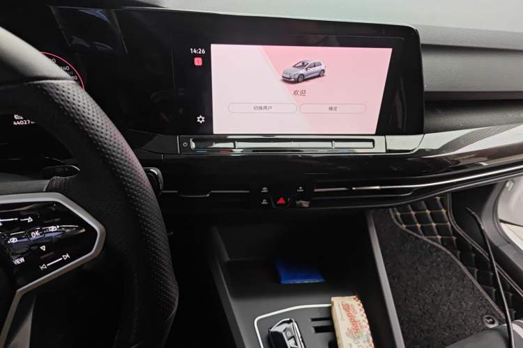 Used Volkswagen Golf 2021 280TSI DSG R-Line Audio And AC Panel