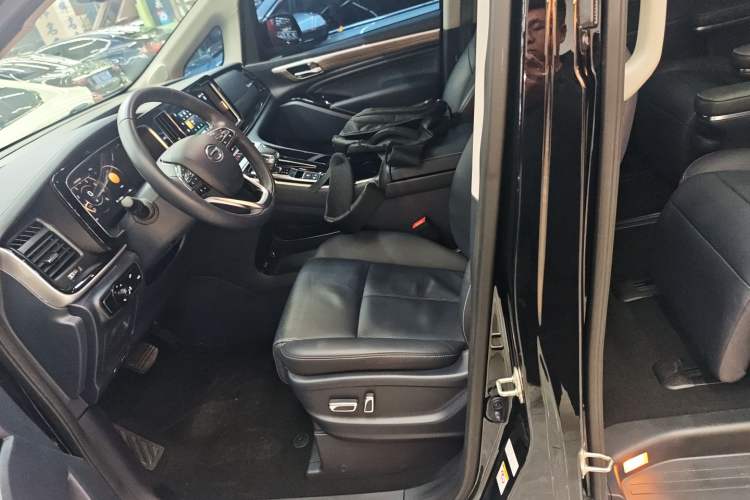 Used GAC Trumpchi M8 2023 Lingxiu Series 390T Prestige Edition Left Front Seat