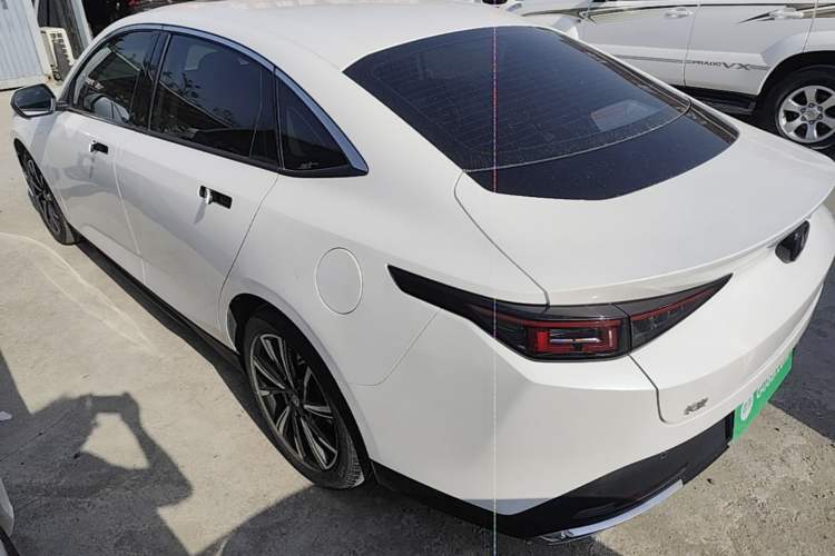 Used CHANGAN Eado 2024 1.5T GDI Automatic Prestige Edition
