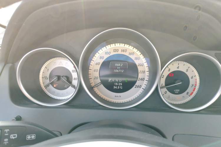 Used Mercedes-Benz C-Class 2011 C 200 Fashion Travel Edition
