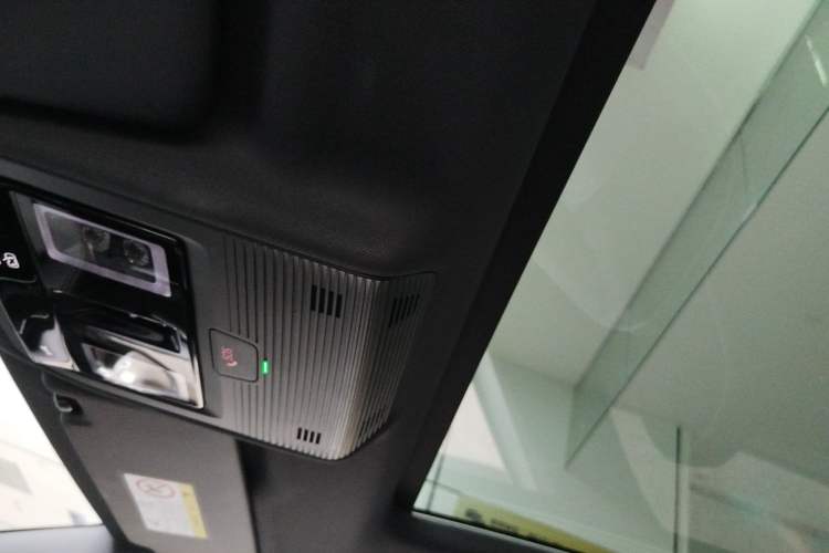 Used Volkswagen ID.3 2024 Outstanding Edition Headliner