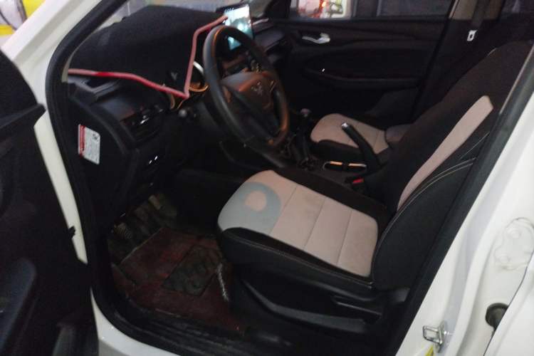 Used Wuling Hongguang S3 2019 1.5L Manual Standard Version China VI Standard