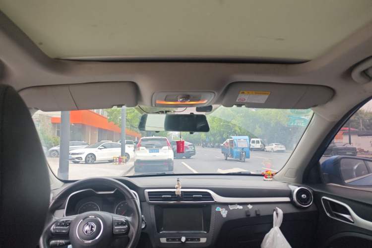 Used MG ZS 2018 1.5L Automatic Luxury Edition China V Standard Headliner