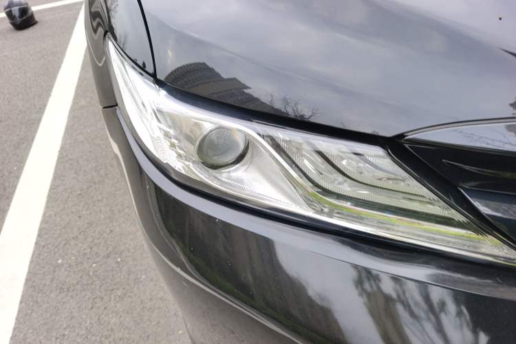 Used Toyota Camry 2019 Revised Version 2.0G Luxury Edition