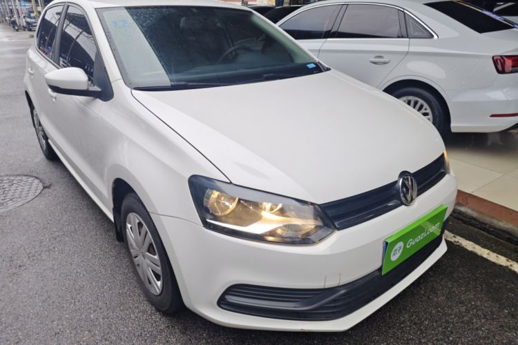 Used Volkswagen Polo 2016 1.4L Automatic Trendy Model Front Right 45 Deg