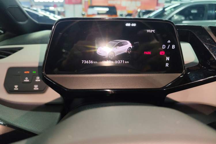 Used Volkswagen ID.3 2024 Outstanding Edition
