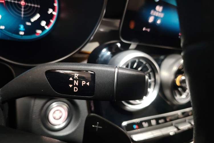 Used Mercedes-Benz GLC 2021 GLC 260 L 4MATIC Dynamic Edition
