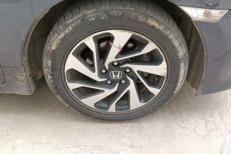 Used Honda Civic 2016 220TURBO CVT Luxury Edition
