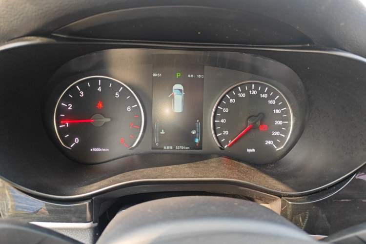 Used BYD Song MAX 2018 1.5T Automatic Smart Connect Luxury 6-Seater
