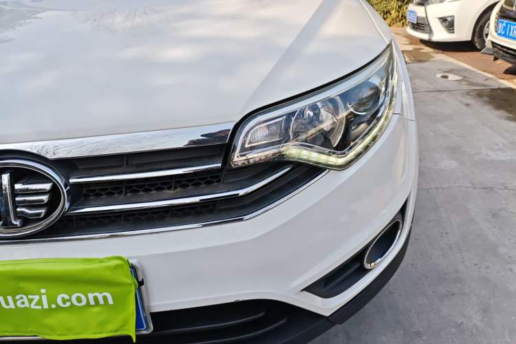 Used FAW Senya R7 2017 1.6L Automatic Smart Version
