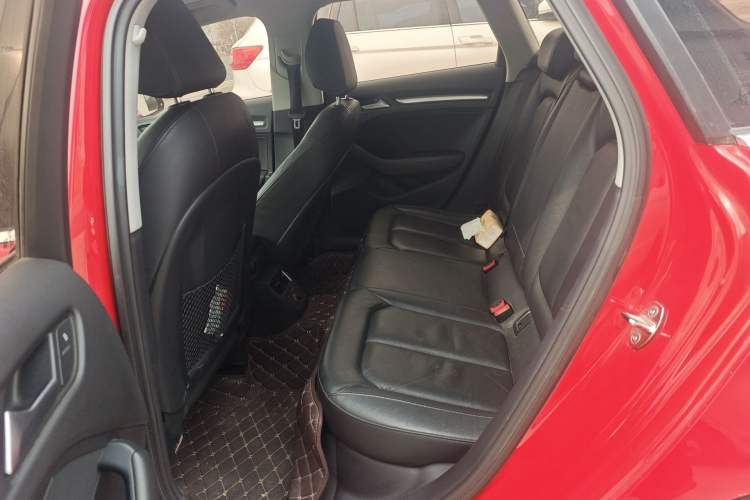 Used Audi A3 2015 Sportback 35 TFSI Millionth Anniversary Comfort Model
