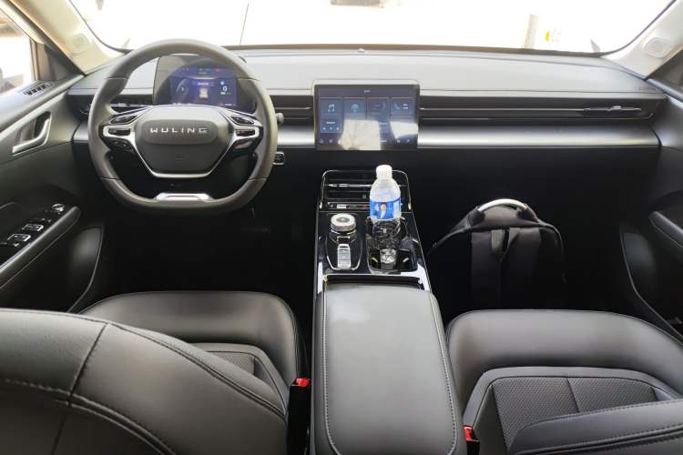 Used Wuling Xingguang 2024 Co-Creation Edition 410 Standard Model