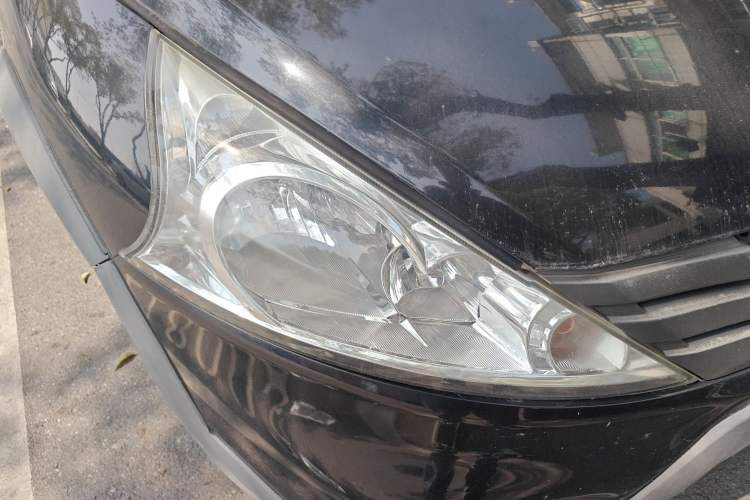 Used FORTHING Joyear 2012 LV 1.5L Manual Luxury Edition
