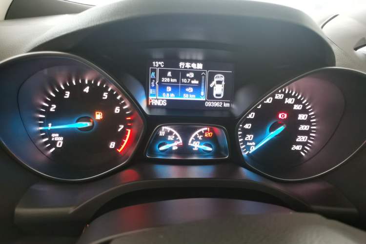 Used Ford Kuga 2015 1.5L GTDi Four-Wheel-Drive Elite Model
