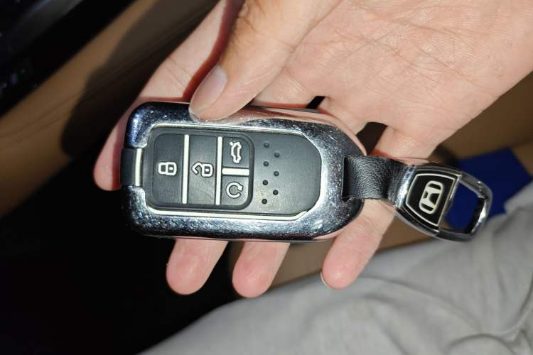 Used Honda UR-V 2020 370TURBO Four-Wheel Drive Prestige Edition Vehicle Key