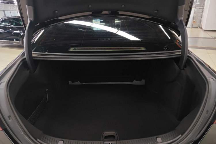 Used Mercedes-Benz E-Class 2023 E 300 L Stylish Model