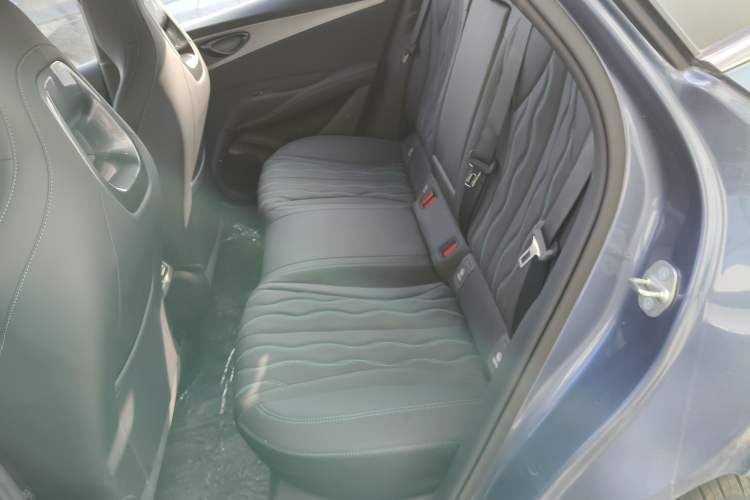 Used BYD Seal 06 New Energy 2024 DM-i 120KM Flagship Model Left Rear Seat