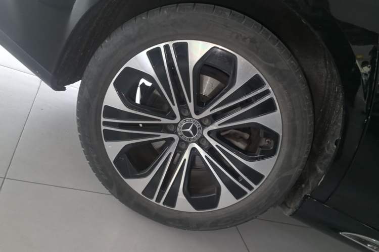 Used Mercedes-Benz E-Class 2024 E 300 L Fashion Sport Model