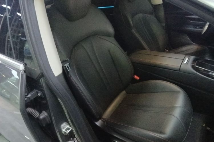 Used XPeng P7 2020 586N Right Front Seat