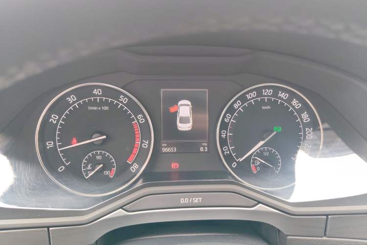 Used Skoda Superb 2016 TSI280 DSG Innovation Edition Instrument Cluster