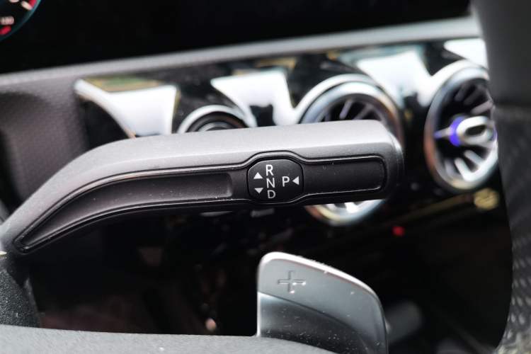 Used Mercedes-Benz A-Class 2020 Restyled A 200 L Sport Sedan Fashion Version
