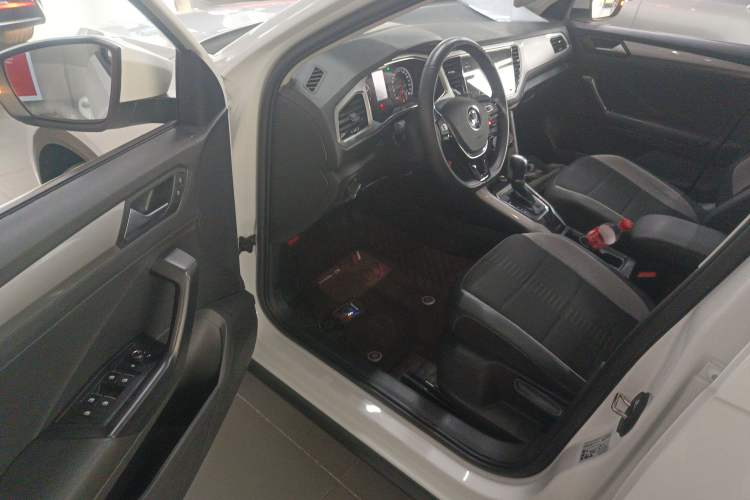 Used Volkswagen T-ROC 2021 Revised Version 280TSI DSG Two-Wheel Drive Elite Connect Edition