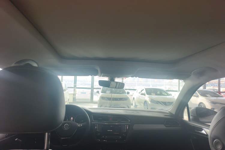 Used Volkswagen Tiguan L 2017 330TSI Automatic Two-Wheel Drive Luxury Edition
