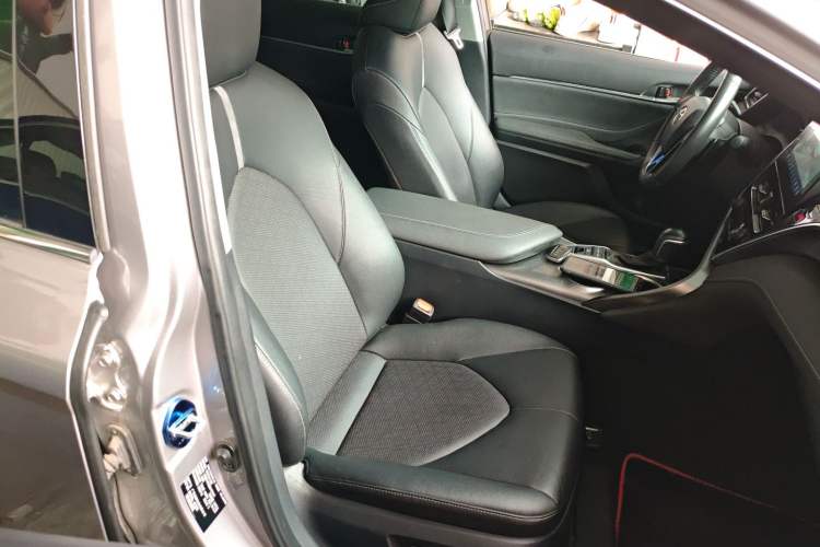 Used Toyota Camry 2021 2.5S Fēngshàng Edition Right Front Seat