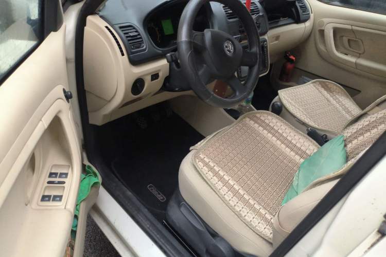 Used Skoda Fabia 2014 1.4L Manual Crystal Edition