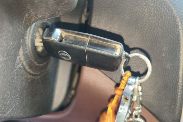 Used FORTHING SX6 2018 1.6L Manual Elite Model
