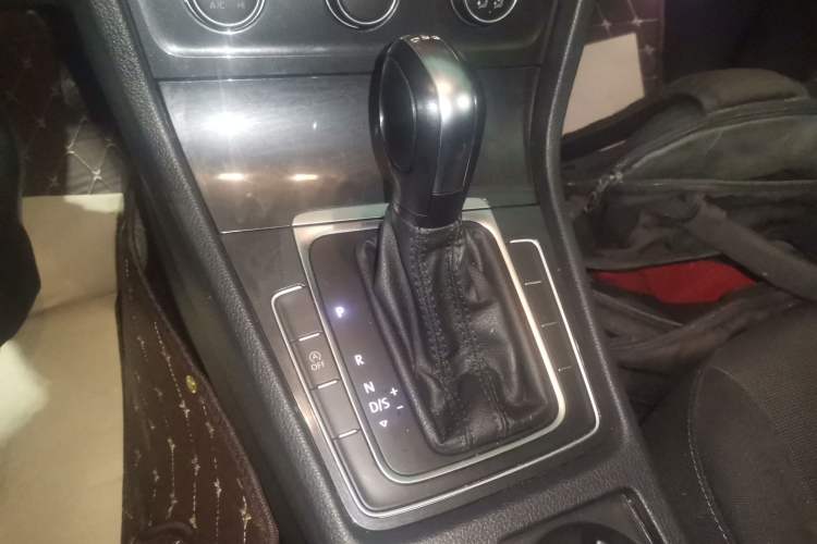 Used Volkswagen Golf 2019 200TSI DSG Comfort & Ambition Edition China VI Standard