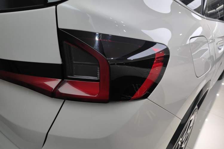 Used BMW X1 2023 sDrive25Li X Design Package Right Rear Taillight