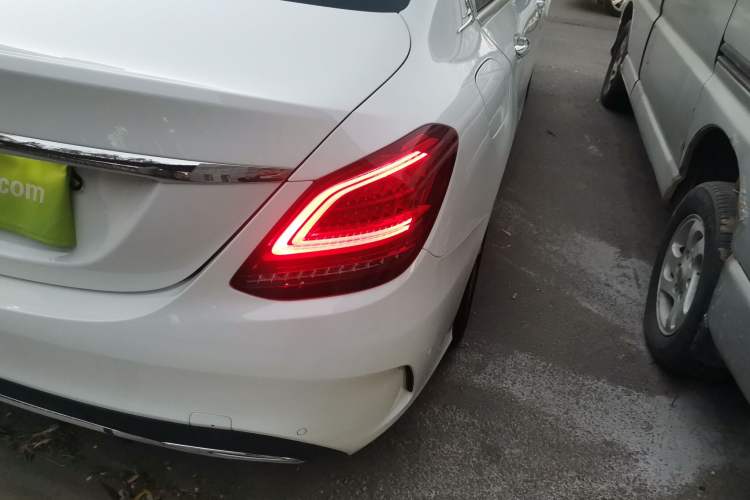 Used Mercedes-Benz C-Class 2021 C 200 L Fashion Edition Sport Version
