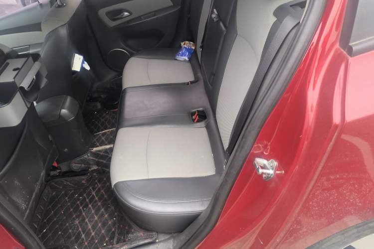 Used Chevrolet Cruze 2014 1.6L SL Millionth Anniversary Edition MT
