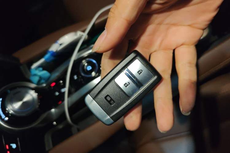 Used Acura CDX 2016 1.5T Two-Wheel Drive Deluxe Edition